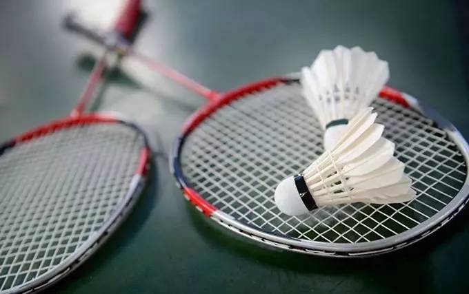 保护颈椎，生活中不妨做这两件小事！