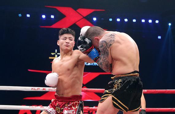 摧肋KO王,曾30秒KO打晕对手,豪言世界前三,再添新绝技!