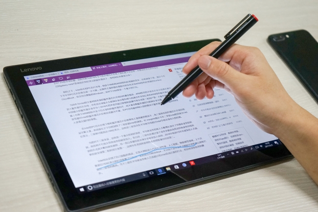 实力派二合一联想MIIX5Plus评测