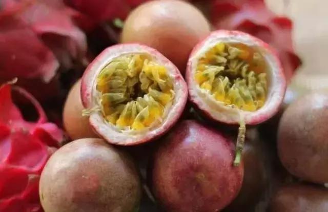 榴莲味百香果品种好吗,小果榴莲怎么挑选好的