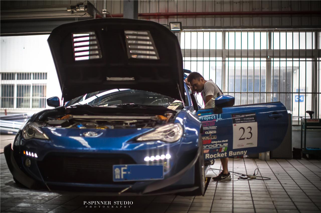 德州车主爆改日产350z,斯巴鲁brz改装成功案例