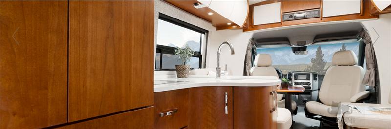 奔驰房车斯宾特豪华大空间,奔驰豪华房车零下50度旅行