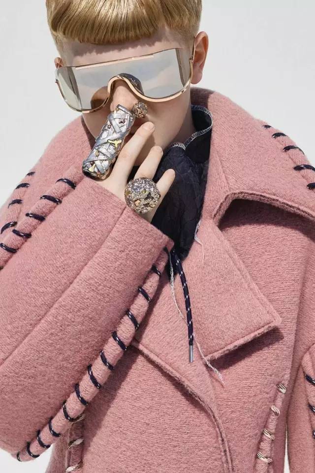 别再说你不适合戴墨镜，你只是没选对而已