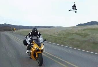 看到这张照片你最先想到的是什么,看到这张照片你最先想到的是谁