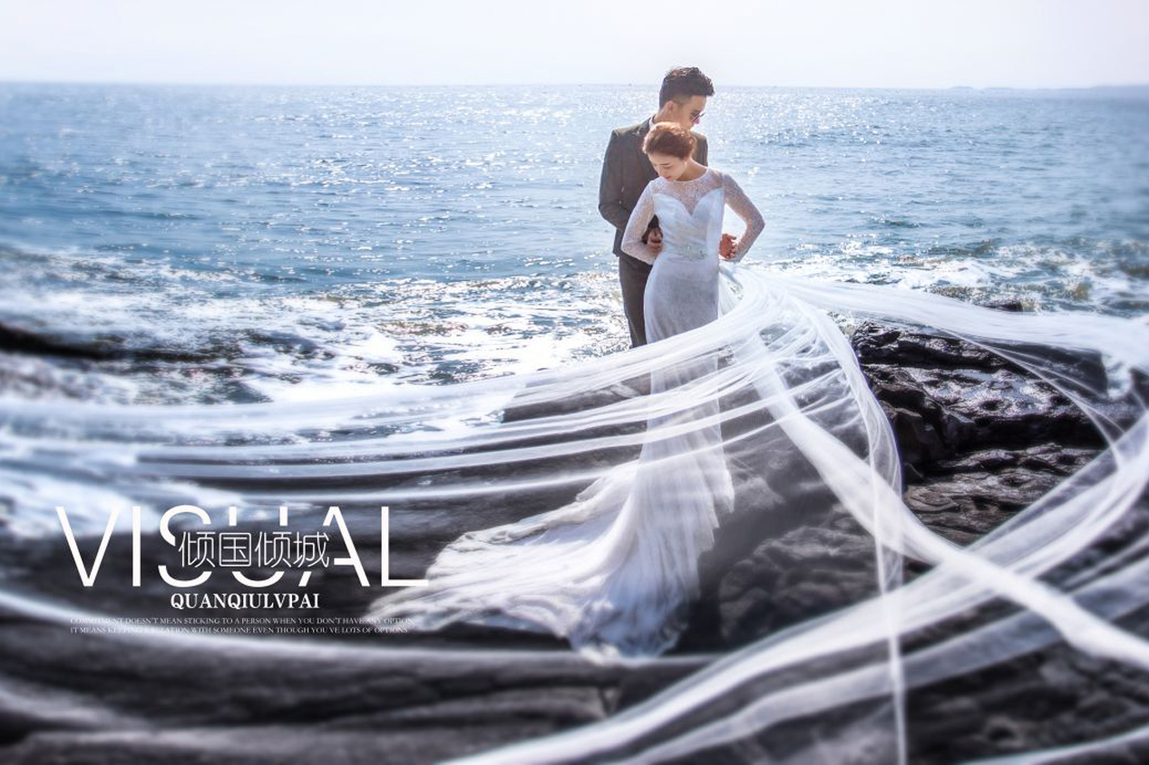 网上订婚纱照怎么选,订婚纱照要注意什么