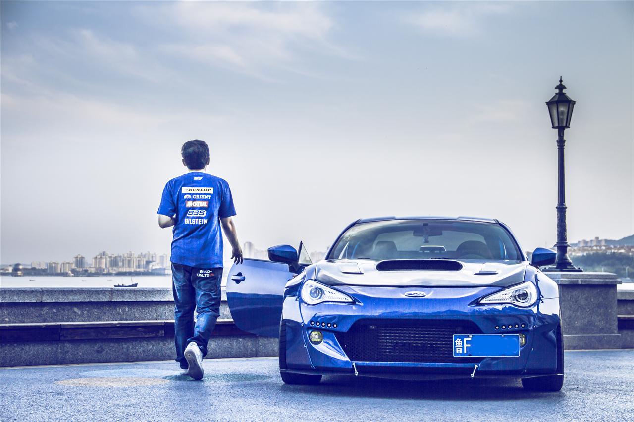 德州车主爆改日产350z,斯巴鲁brz改装成功案例