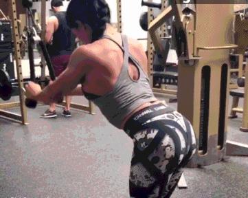 一个完整的背部训练计划干货,背部增肌训练需要几个动作