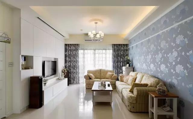 收纳兼顾的电视背景墙,收纳柜和电视背景墙组合