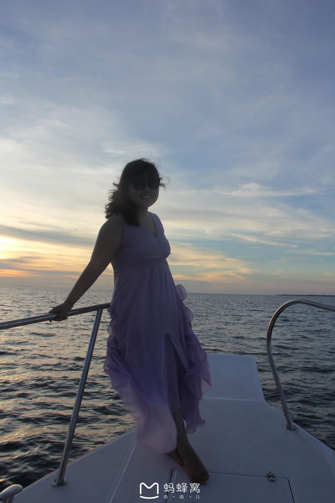 蜜月胜地之马尔代夫,马尔代夫水下餐厅芙拉瓦丽