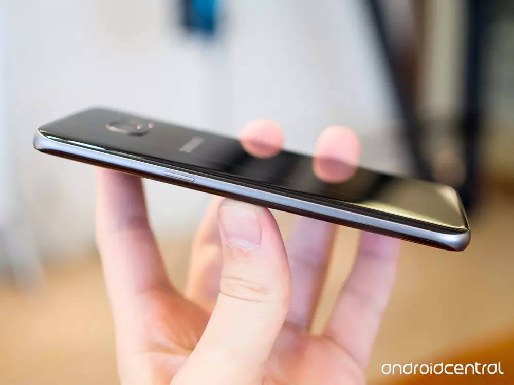 三星galaxys7edge测评,三星s7edge是三星最成功的旗舰