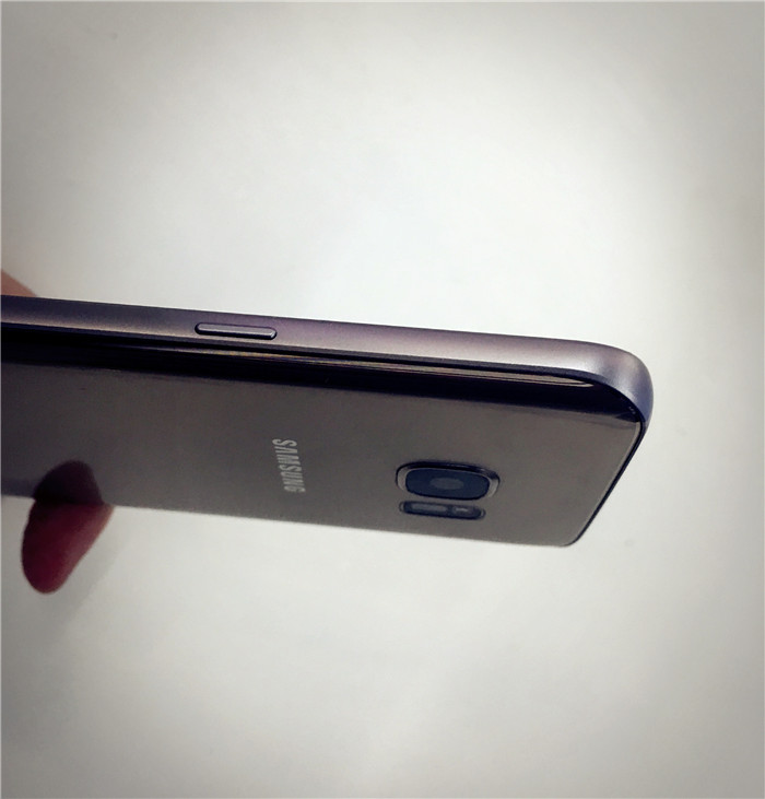 三星s7国行和美版的区别,三星s7+开箱银灰色