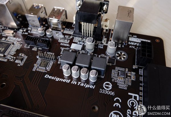 【良心定价的网吧利器,槽点需改进】惠科HKCX320曲面一体机拆机、升级配件及评测