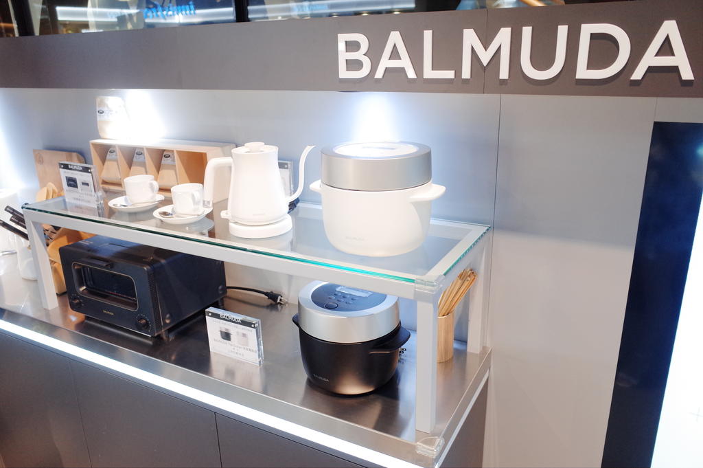 文本直送科技新闻:日本人气家电BALMUDA新光三越A11期间限定体验