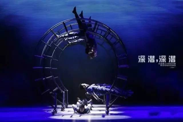 绂忓埄鏉ュ暒鍥㈣喘,绂忓埄鏉ュ暒鑸炶箞瑙嗛鍎跨