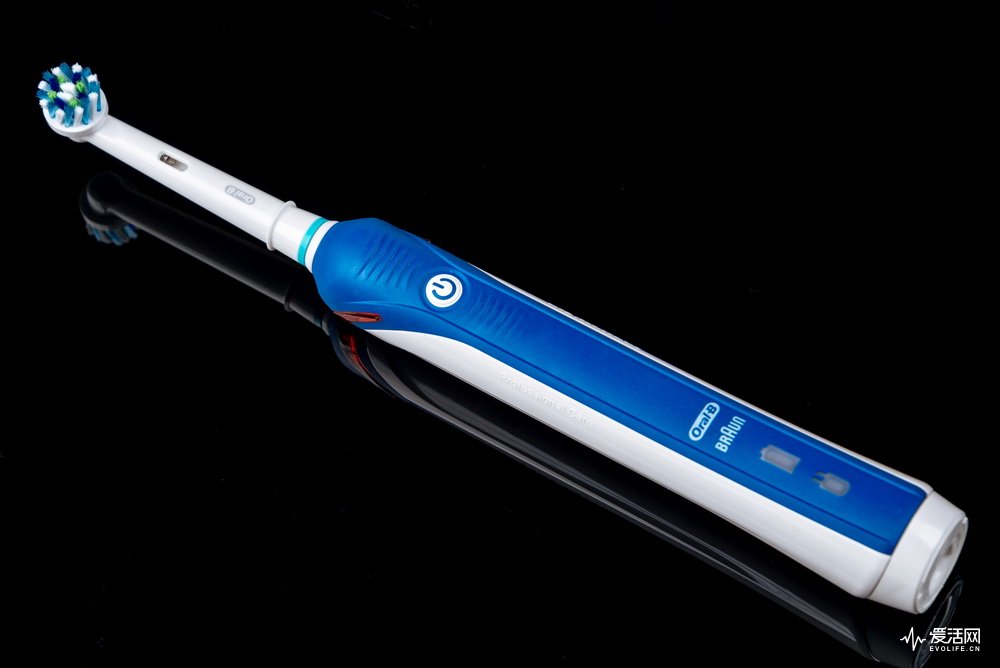 飞利浦和欧乐b电动牙刷哪个好,欧乐b与飞利浦电动牙刷哪个好