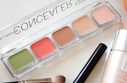 歌剧魅影遮瑕五颜六色使用方法,各种颜色的遮瑕有什么用