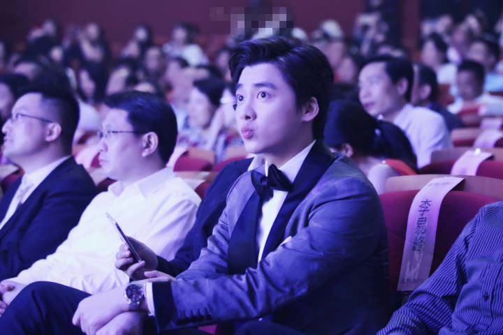 520鹿晗表白视频,鹿晗甜言蜜语李易峰