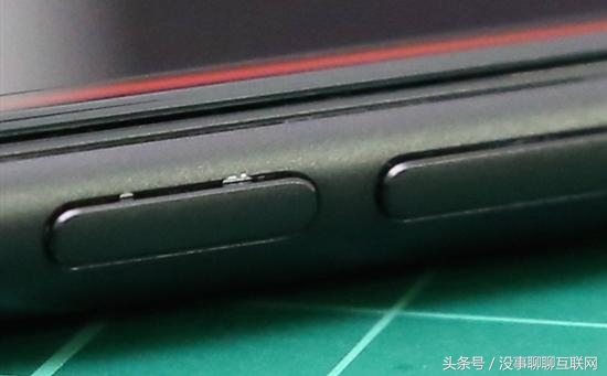 苹果7黑色掉漆怎么解决,iphone7所有的黑色都会掉漆吗