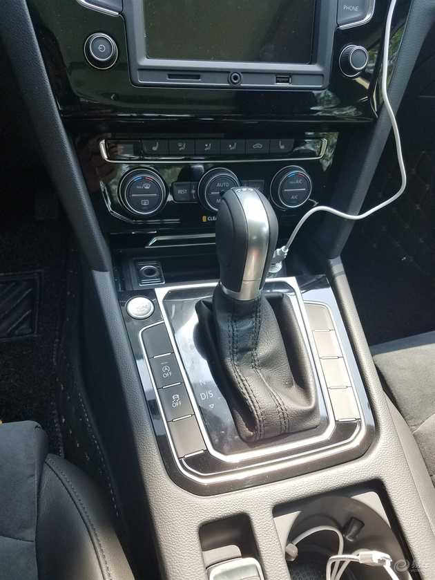 大众迈腾到底值不值得入手,2020款迈腾车主评价