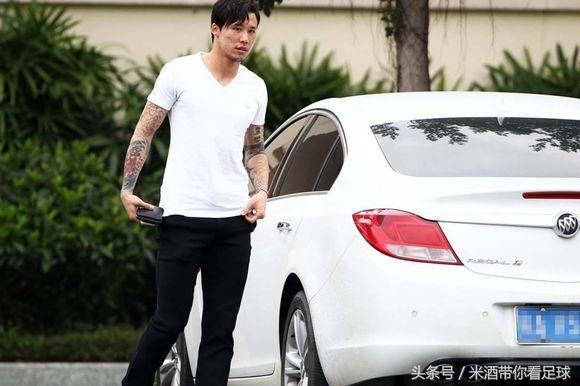 国足豪车,中国足球队武磊座驾