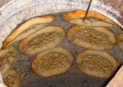 新疆最有名的馕店,库车最出名的馕是哪家店