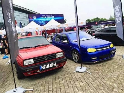 收台车翻新视频,收二手车回来自己开