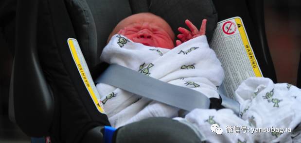 英国小王子被妈训哭,英国小王子被霸凌