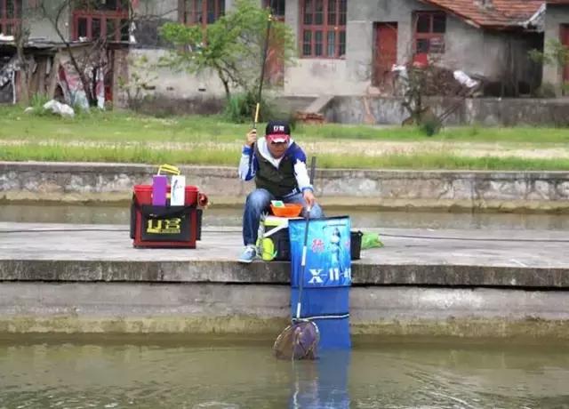 行营慈利X11战队，掐鱼比赛火爆上演