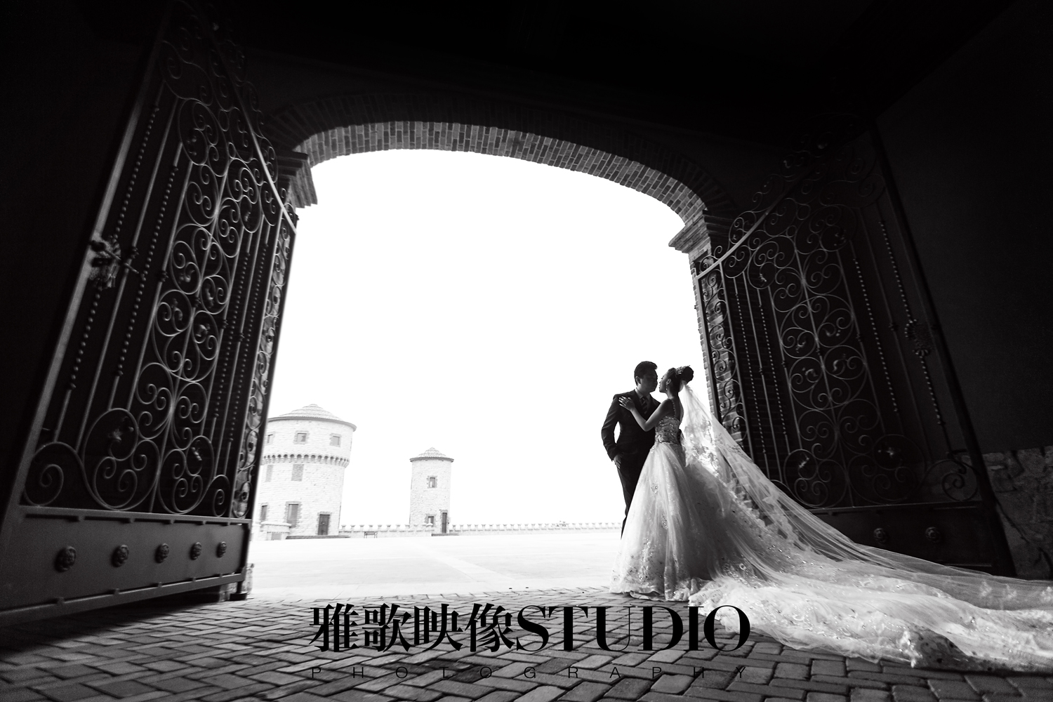 拍婚纱精修是什么,婚纱精修照片大概多少张合适