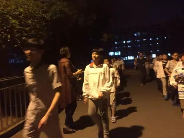 滨湖寿春中学在学生安全上可谓精细到无以复加