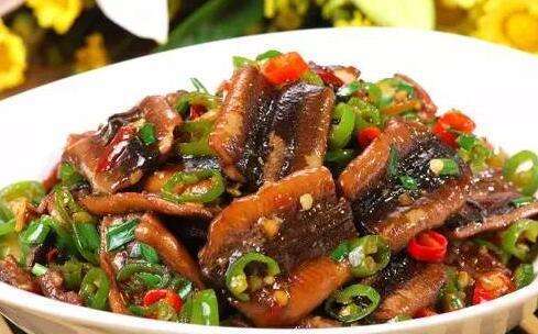 黄鳝是雌雄一体化会自我繁殖吗,黄鳝为什么是雌雄一体的