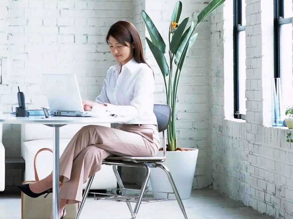 丁璇老师讲女德教育原视频,女德讲师丁璇