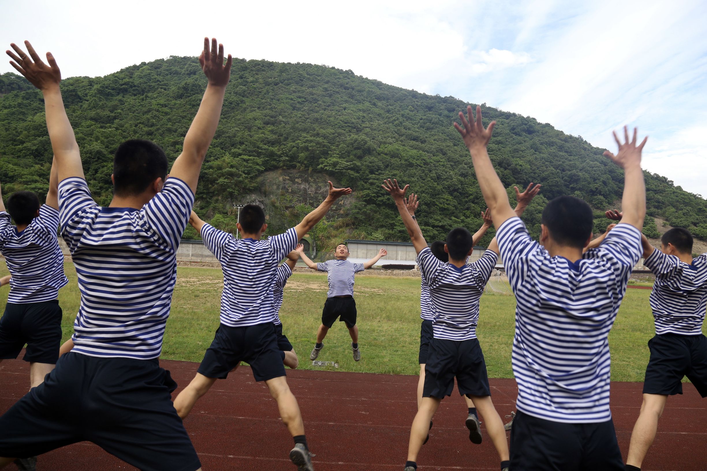 去看看，那些自带“光环”的兵咋样了