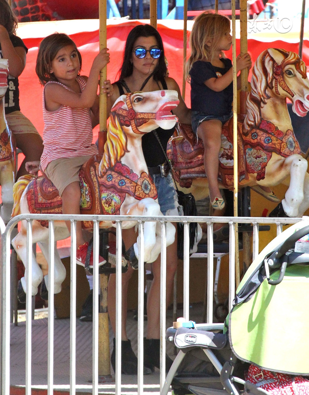 第十九期：三岁小孩在儿童乐园被惊吓到，父母居然这样对孩子