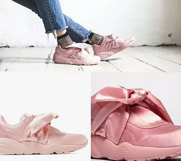 今年很火的小粉鞋,今年流行的小粉鞋