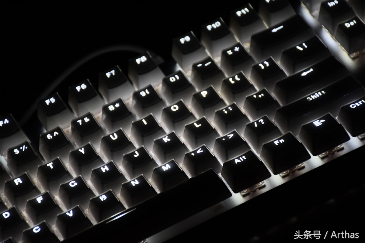 雷柏v500pro快银轴键盘测评,雷柏v500s冰晶版怎么调灯光