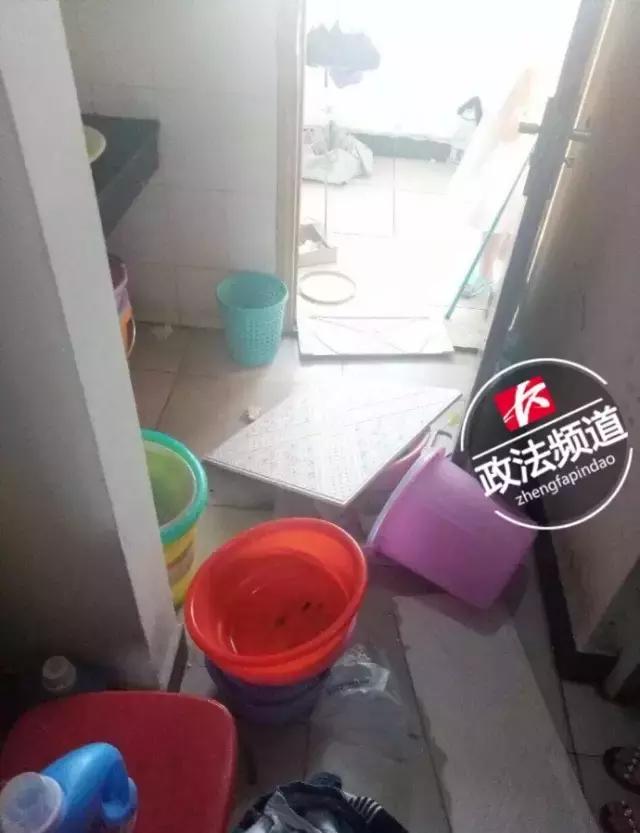 长沙医学院寝室天花板漏水,湖南中医药大学宿舍烂吗