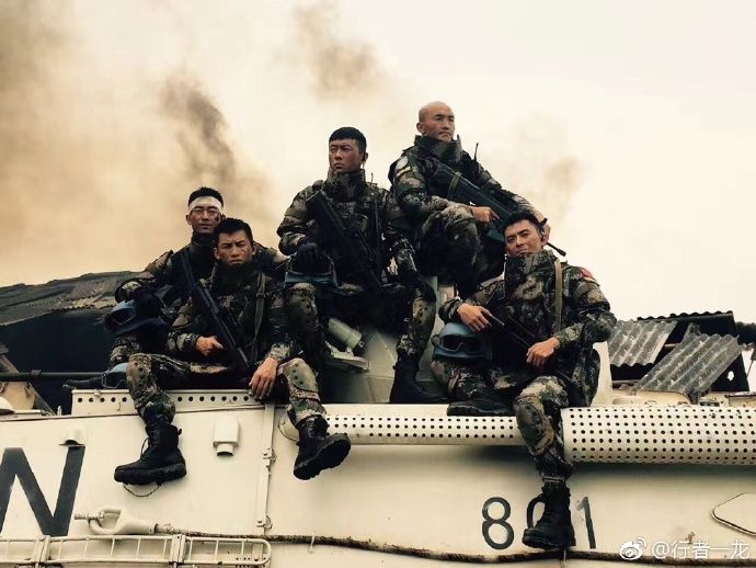 一龙媲美泰森，少林武功重拳889磅，最强特种兵牵挂战争中儿童