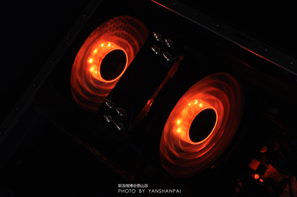 联想拯救者刃7000台式机玩lol,拯救者r7000p和联想刃7000哪个好