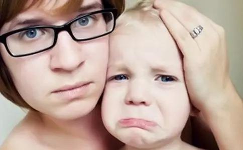 孩子不愿和妈妈沟通该怎么办,孩子不愿意和妈妈分开怎么办