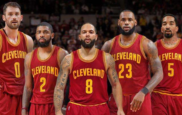 德隆和保罗对决,保罗和德隆威廉姆斯第一次较量