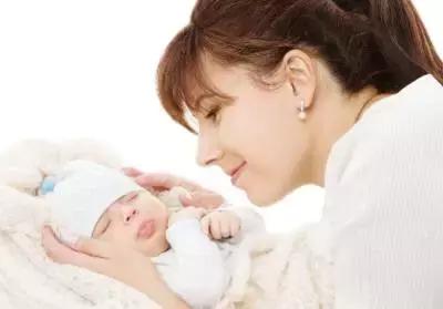 纯奶粉喂养宝宝应该多久喂一次呢,奶粉喂养的宝宝怎么判断喝饱了没