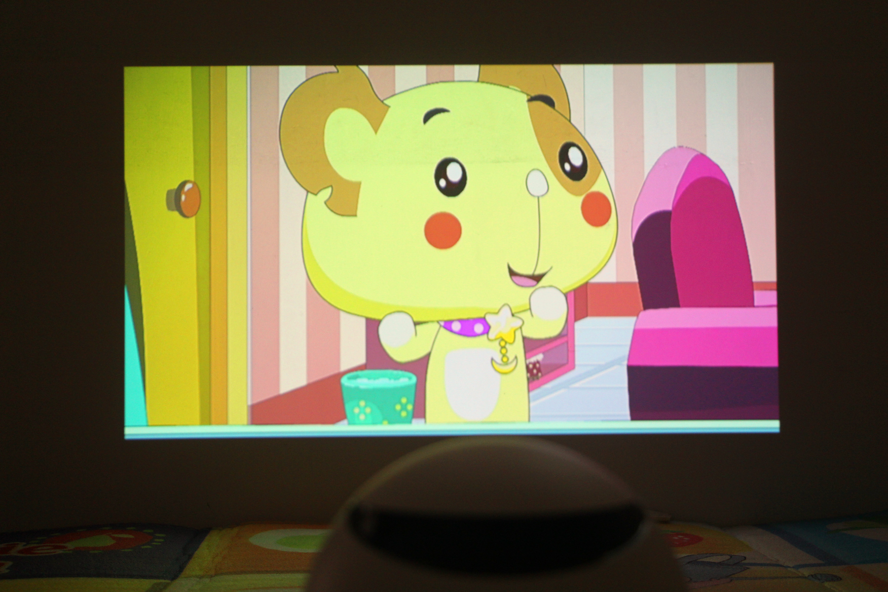 极米超薄无屏电视,极米3d无屏电视怎么样