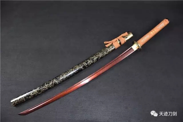 龙泉天迹,龙泉青龙偃月刀图片