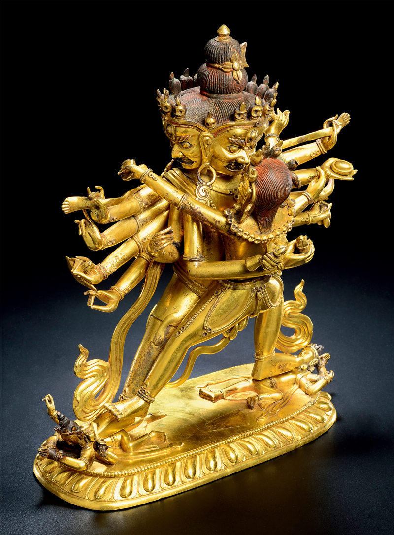 今天这一场的拍卖的佛像都很精美