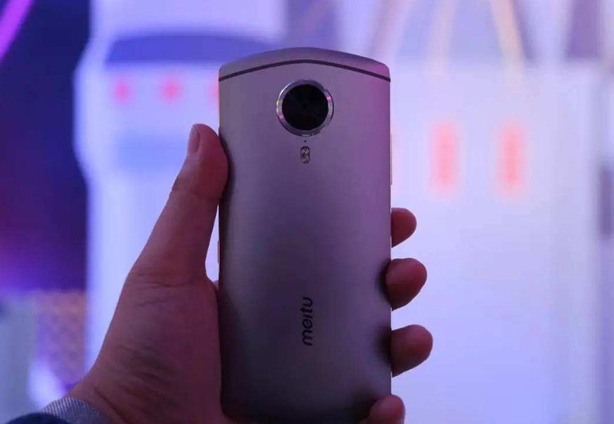 国产拍照最好的旗舰机,国产旗舰拍照机