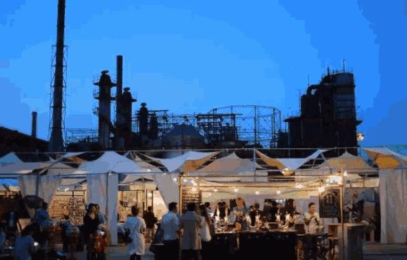 伍德斯托克艺术夜市,伍德吃托克咖啡市集