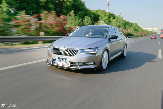 谁说必须一本正经速派改装之车主访谈