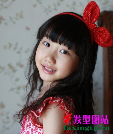 空气刘海小学生10岁,小学生自然卷发型女短发9-12岁