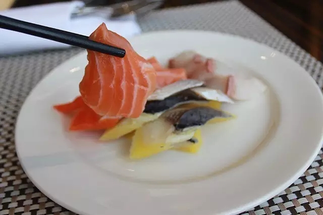 双人自助午餐立减后104元,双人午餐海鲜烤肉自助广州